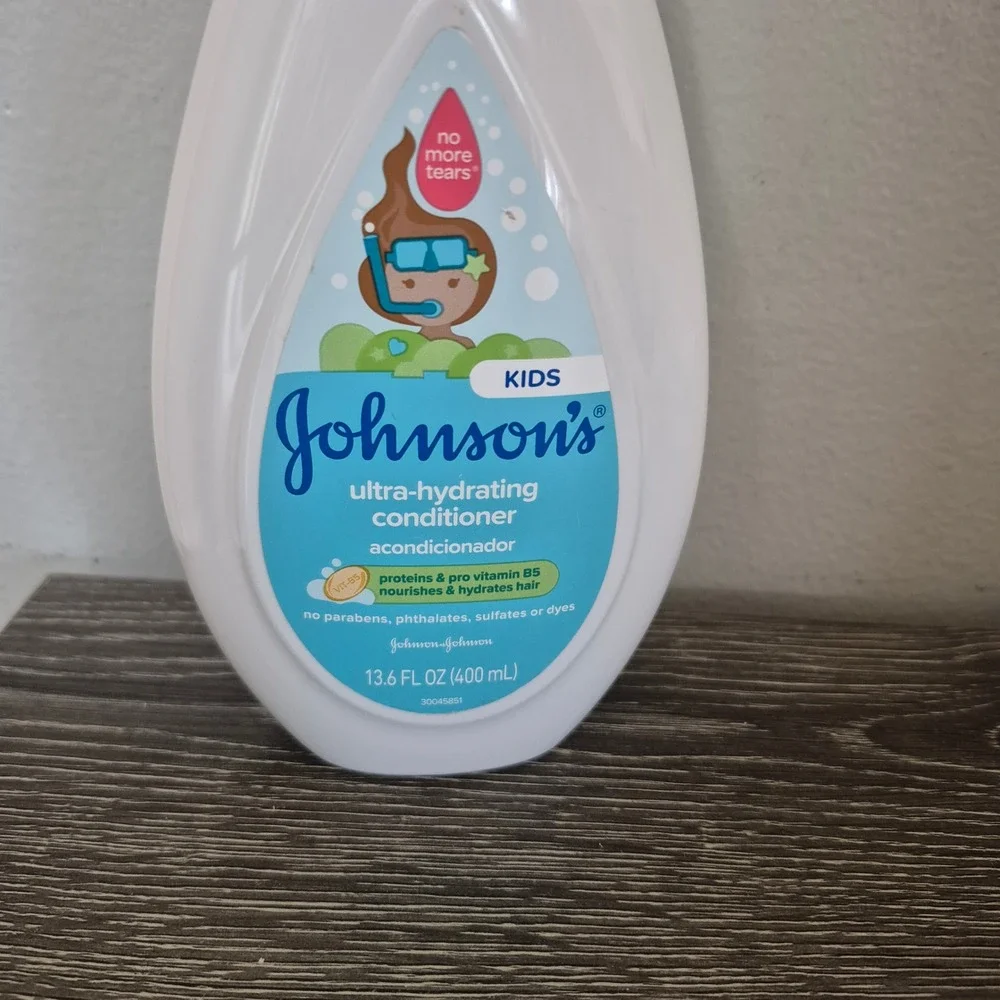 Johnsons Kids Ultra-Hydrating Conditioner Pro-Vitamin B5 13.6 fl oz No More Tear